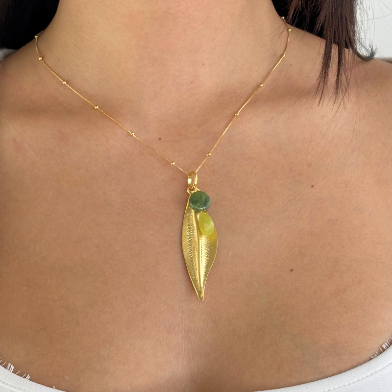 eneida franc falling leaf gold pendant necklace