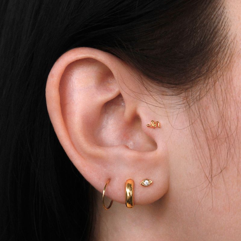 secretbox gold chic earring set