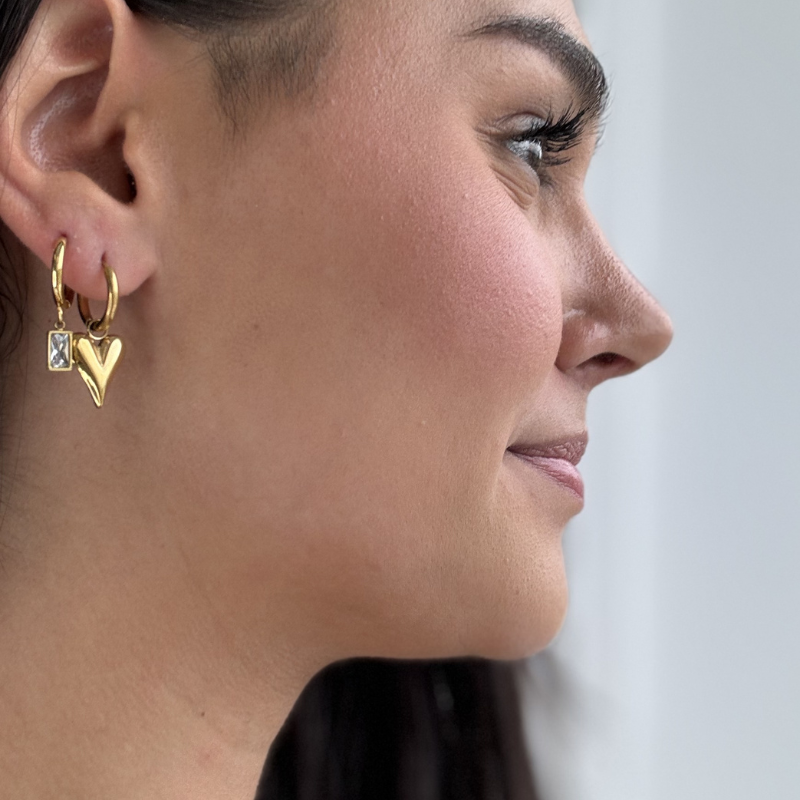 aahana marabella gold huggie earring