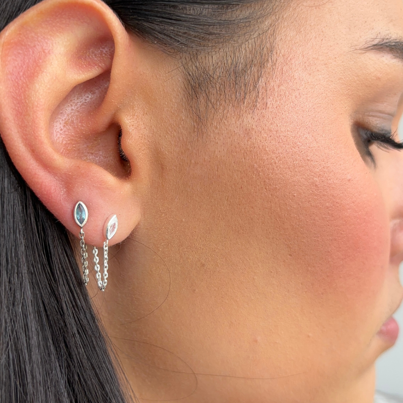 tashi ellipse chain silver blue topaz earring